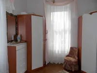 Недвижимость Трехкомнатная квартира Центр: 13