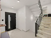 Недвижимость Семейная вилла, Запад Опатия: 44