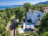 Недвижимость Семейная вилла, Запад Опатия: 89