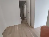 Недвижимость Четырехкомнатная квартира: 15