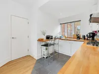 Недвижимость Henriques Street: 9