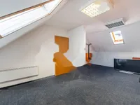 Недвижимость Коммерческое помещение Бежиград: 5