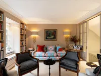 Недвижимость Oakley Street: 2