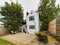 Недвижимость Coles Green Road: 8