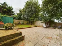 Недвижимость Coles Green Road: 18