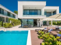 Недвижимость Семейный дом 262 м², Опатия: 21