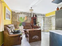 Недвижимость Трёхкомнатная квартира, Центр: 4