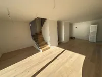 Недвижимость Четырехкомнатная квартира в Центре: 8