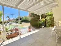 Недвижимость Villa Croix des Gardes: 9