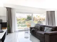 Недвижимость St. Julians Retreat: 3