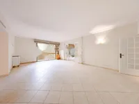 Недвижимость Apartment Monaco, Carre d'Or: 2