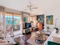 Недвижимость Apartment Croix des Gardes: 1