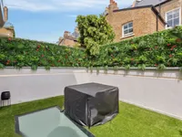 Недвижимость Uverdale Road: 7