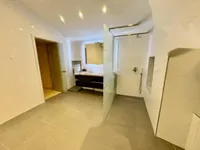 Недвижимость Трёхкомнатная квартира, Центр: 11