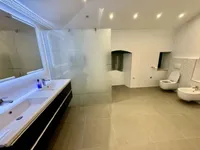 Недвижимость Трёхкомнатная квартира, Центр: 12