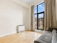 Недвижимость One Prescot Street: 10