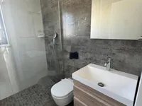 Недвижимость Четырехкомнатная квартира Побрии: 17