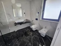 Недвижимость Четырехкомнатная квартира Побрии: 18