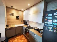 Недвижимость Трехкомнатная квартира в Центре: 6