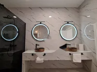 Недвижимость Трехкомнатная квартира в центре: 15