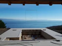 Недвижимость Многоквартирный дом Поляне: 9