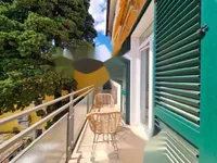 Недвижимость Трехкомнатная квартира в центре: 1