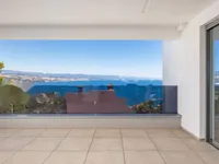 Недвижимость Двухкомнатная квартира, Центр: 1