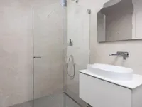 Недвижимость Двухкомнатная квартира, Центр: 6