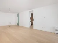 Недвижимость Двухкомнатная квартира, Центр: 15