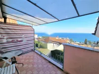 Недвижимость Однокомнатная квартира Ичичи: 2