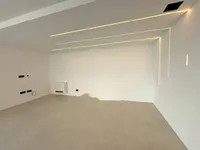 Недвижимость Четырехкомнатная квартира Центр: 5