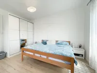 Недвижимость Трехкомнатная квартира Ика: 8