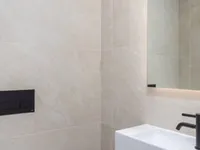 Недвижимость Двухкомнатная квартира в центре: 12