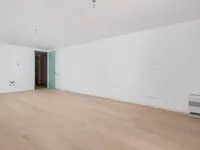 Недвижимость Двухкомнатная квартира в центре: 22