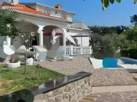 Недвижимость Семейный дом Побри, Опатия: 1