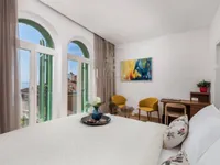 Недвижимость Трёхкомнатная квартира в Опатии: 17