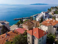 Недвижимость Трёхкомнатная квартира в Опатии: 32