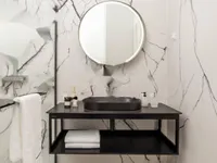 Недвижимость Двухкомнатная квартира в Центре: 5