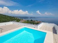 Недвижимость Четырехкомнатная квартира в Опатии: 8