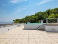 Недвижимость Четырехкомнатная квартира в Опатии: 56