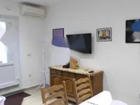 Недвижимость Четырехкомнатная квартира Центр: 9