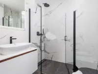 Недвижимость Трехкомнатная квартира Центр: 37