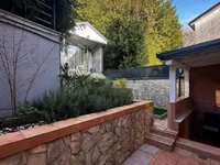 Недвижимость Трехкомнатная квартира, центр: 13