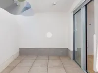 Недвижимость Трёхкомнатная квартира в Центре: 18