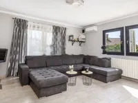 Недвижимость Семейный дом Побрии Воложац: 4