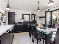 Недвижимость Семейный дом Побрии Воложац: 5