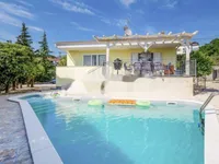 Недвижимость Семейный дом Побрии Воложац: 9