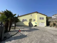 Недвижимость Семейный дом Побрии Воложац: 10