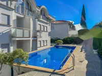 Недвижимость Трёхкомнатная квартира в Ичичах: 1