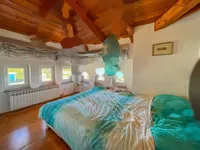 Недвижимость Трёхкомнатная квартира в Ичичах: 16